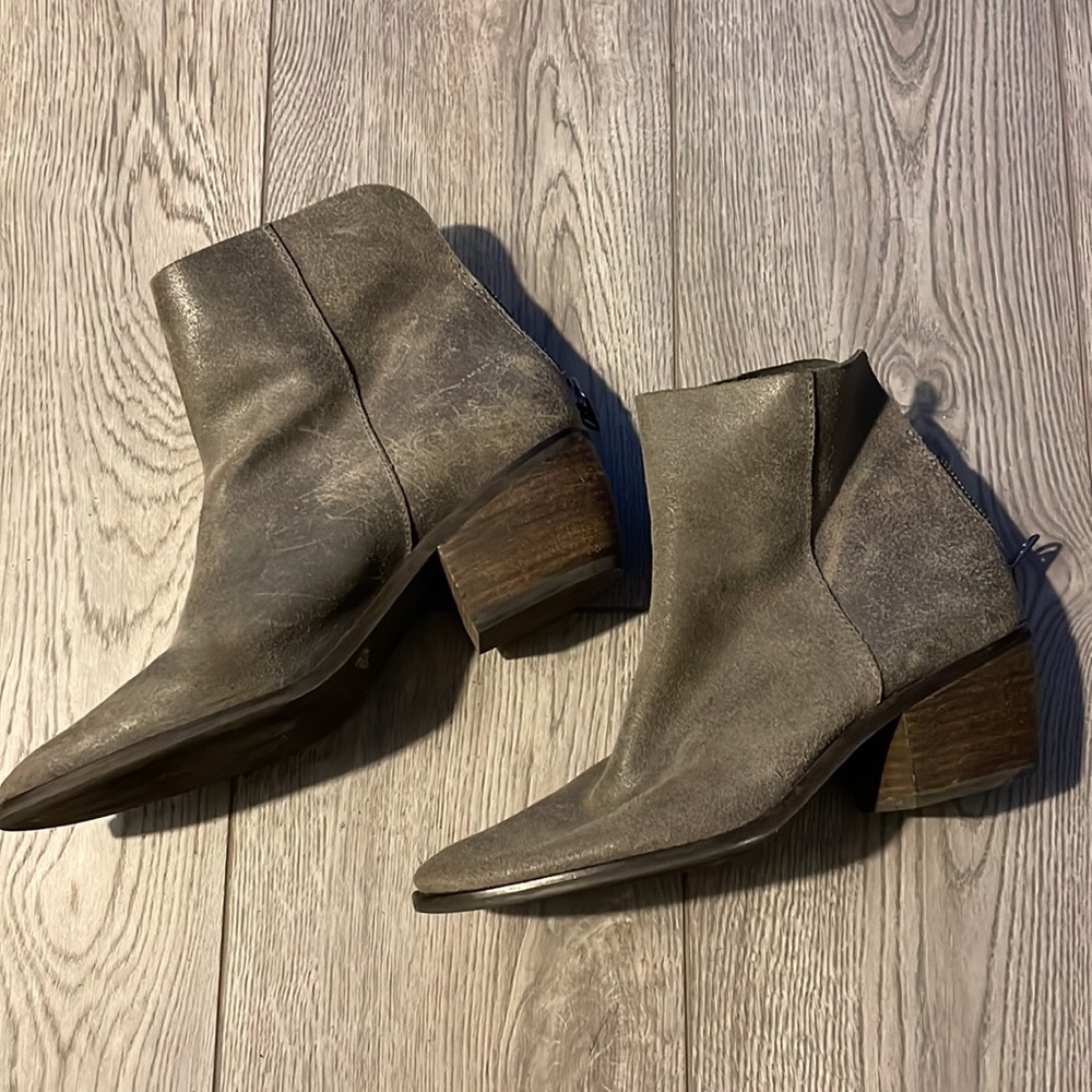 Grey booties with a back zip